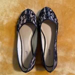 Shoe Dazzle Flats